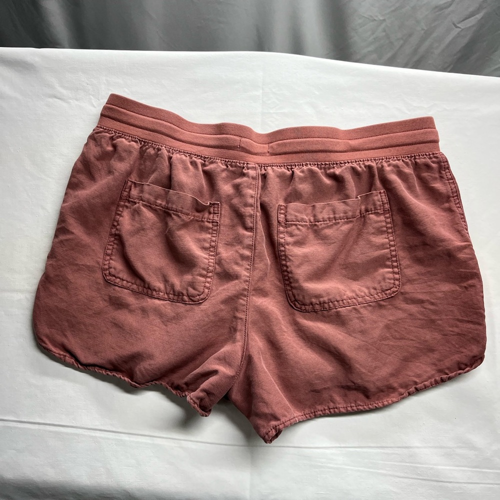 Maurice’s Women's Casual Rose Pink Shorts Large - Picture 2 of 7